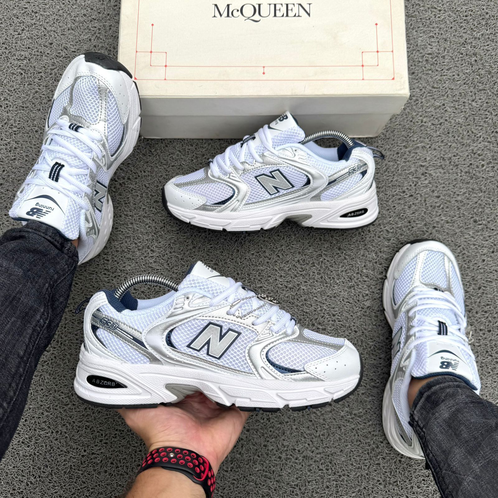 NEW BALANCE 530