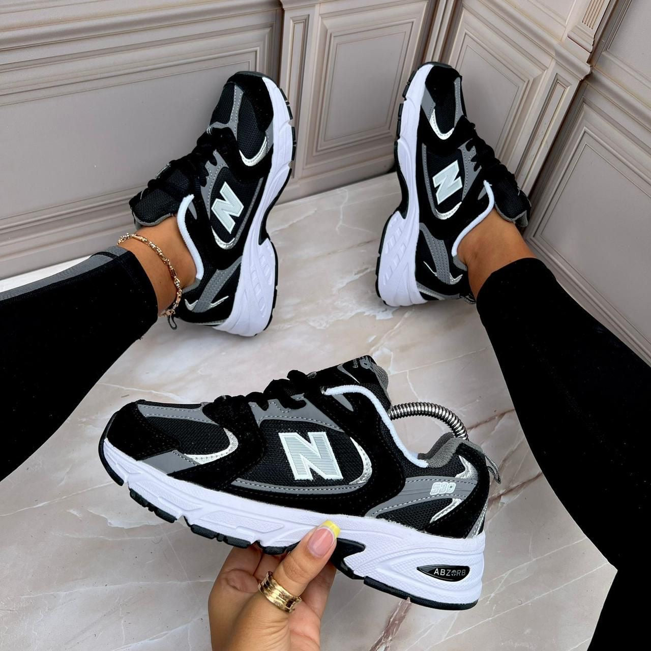 NEW BALANCE 530