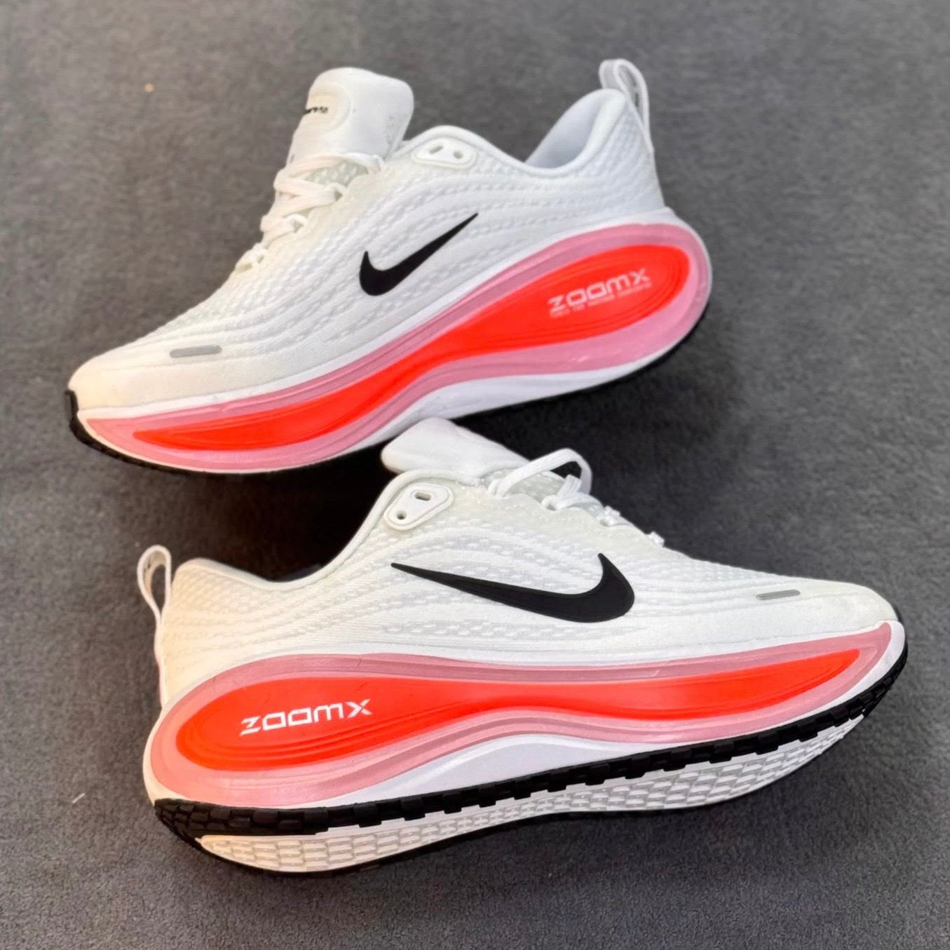 NIKE VOMERO 18 - PLUS