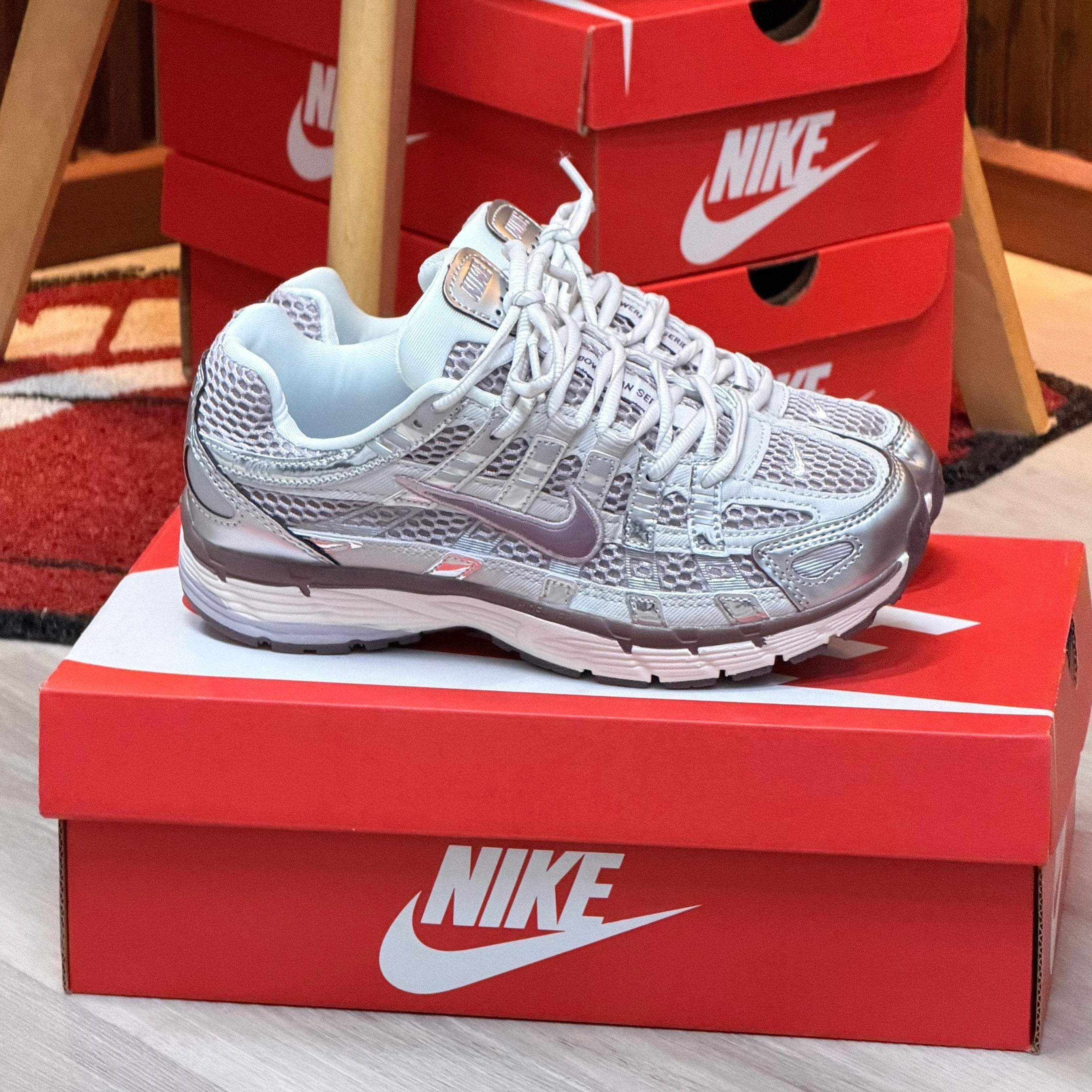 NIKE P6000 - PLATINO ROSA