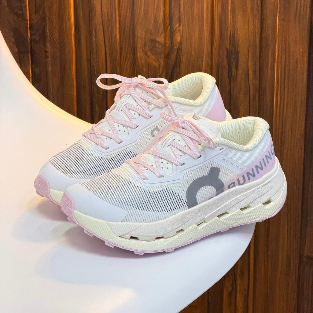 ON CLOUD ULTRA 3