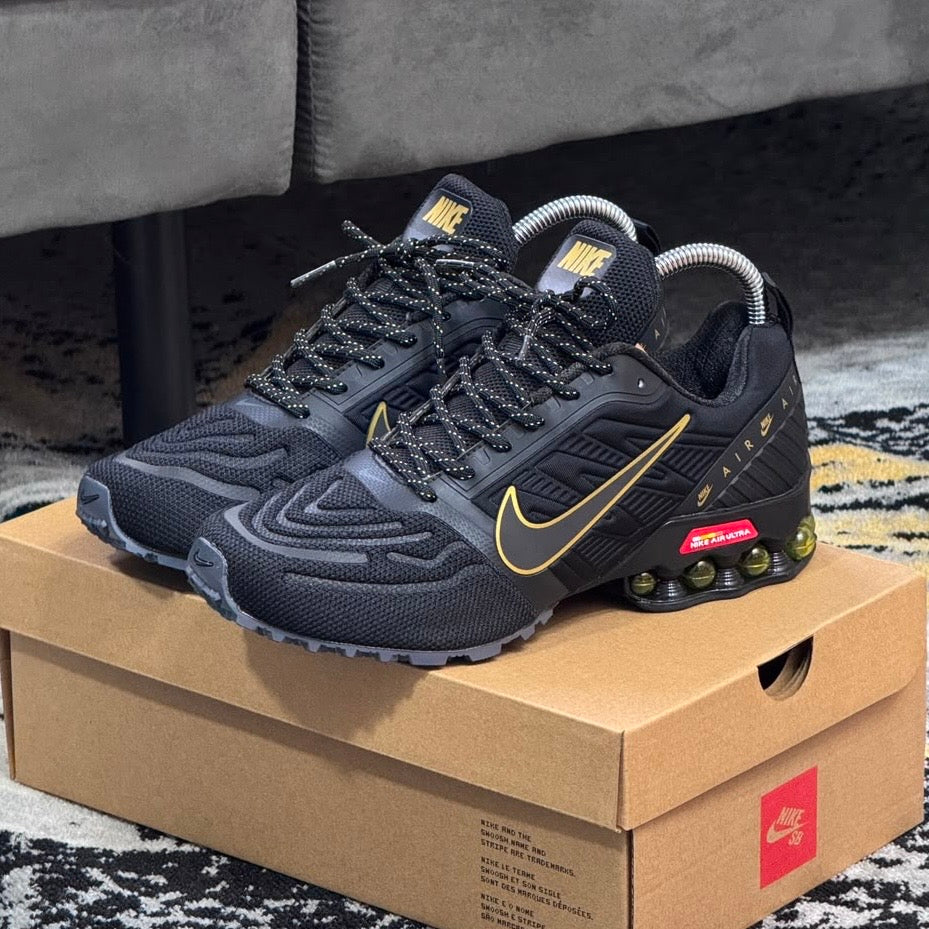 NIKE ULTRA