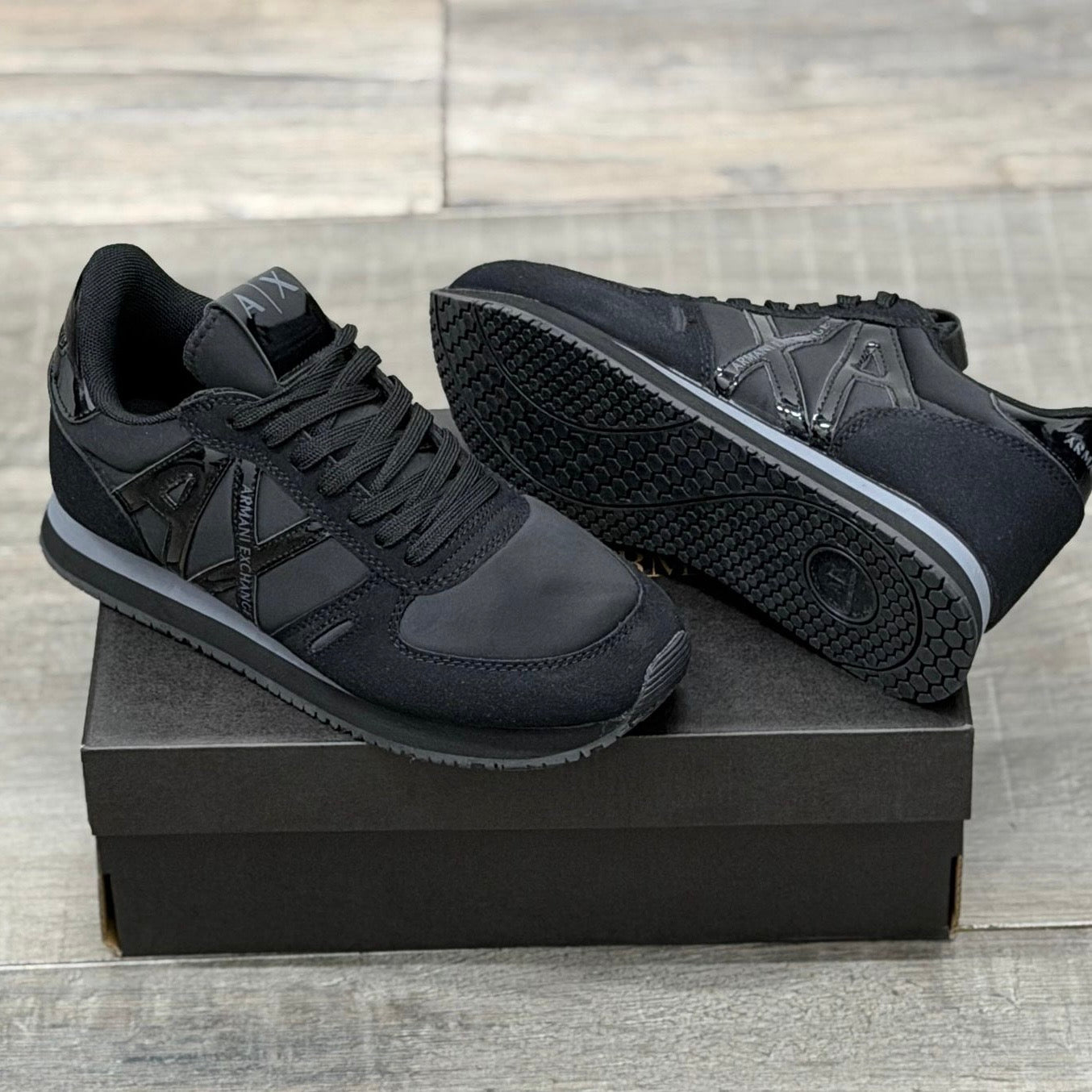 ARMANI EXCHANGE AX
