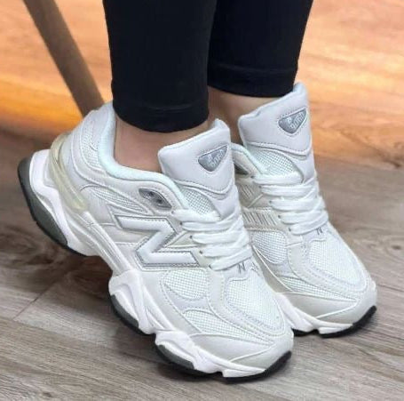NEW BALANCE 9060 - DAMA