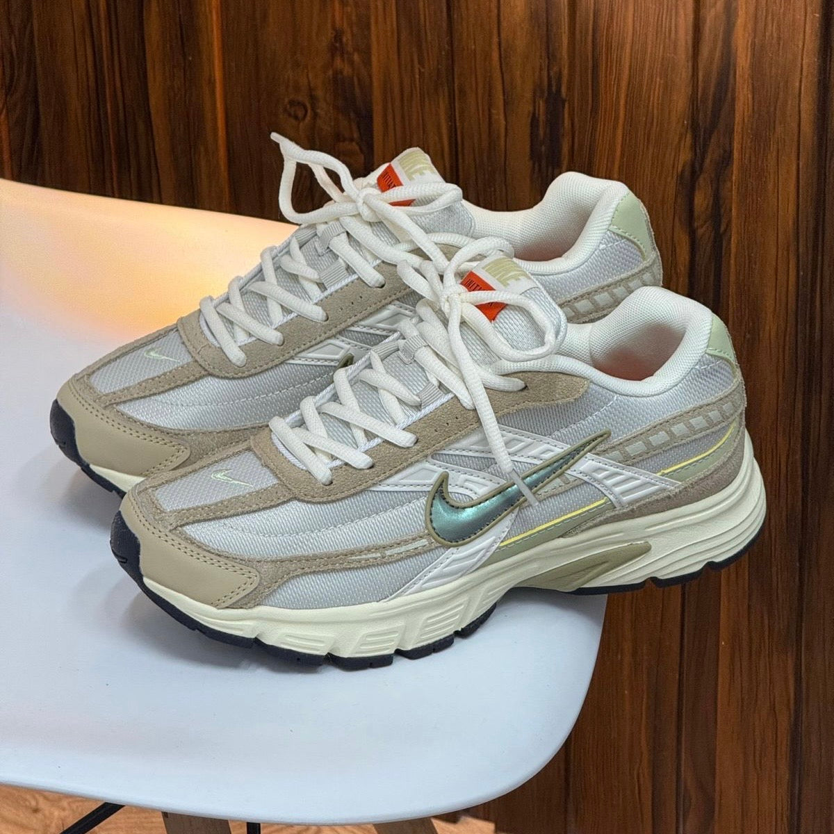 NIKE INITIATOR - HOMBRE