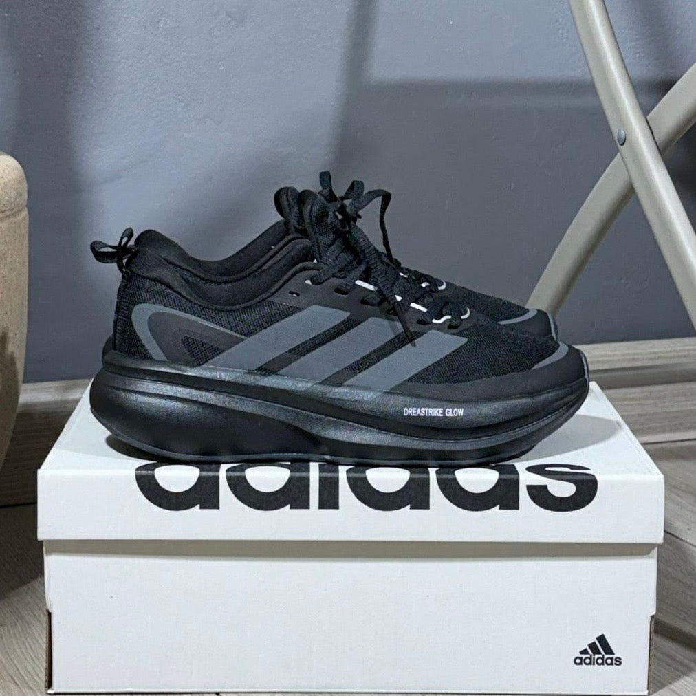 ADIDAS SUPERNOVA