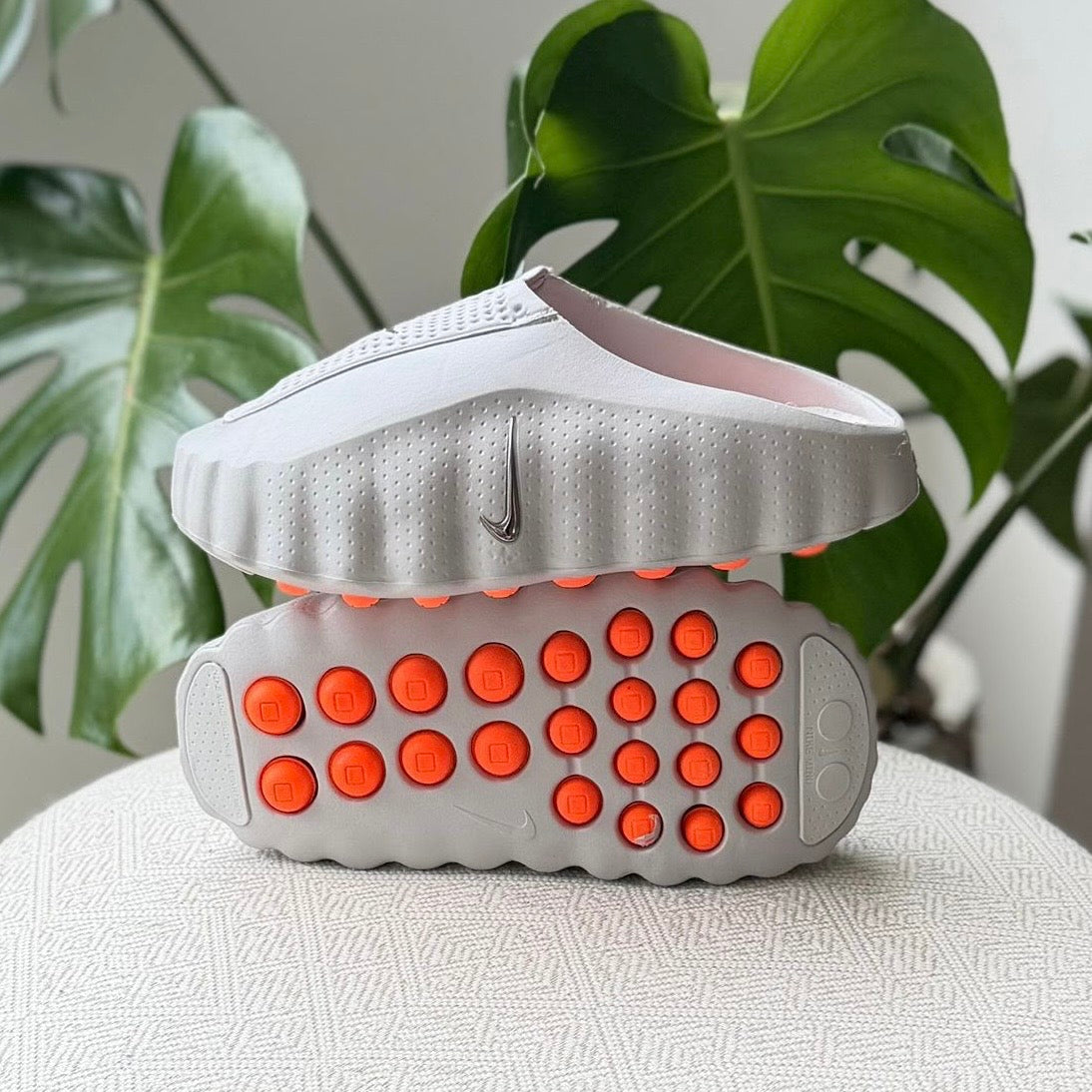 NIKE MIND 001