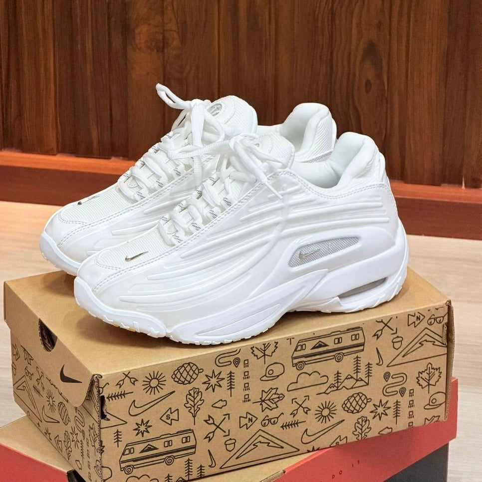 NIKE NOCTA HOT SPEED