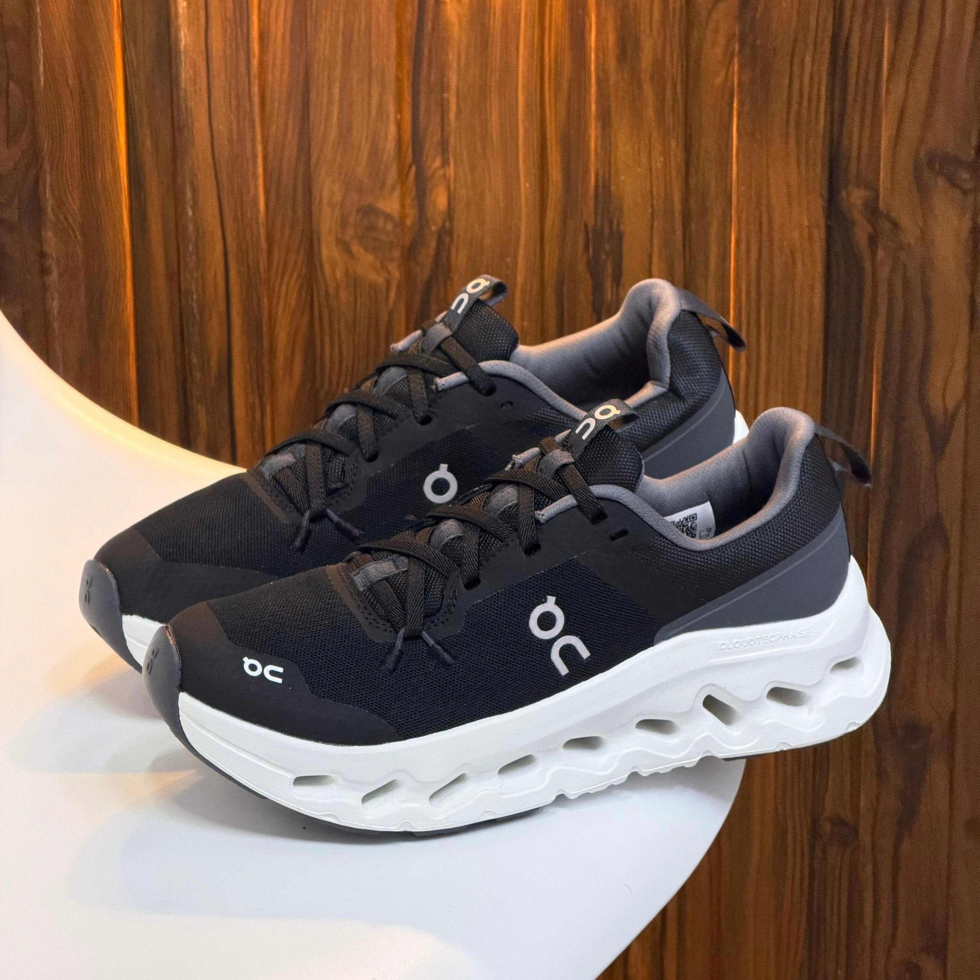 ON CLOUDRUNNER 3
