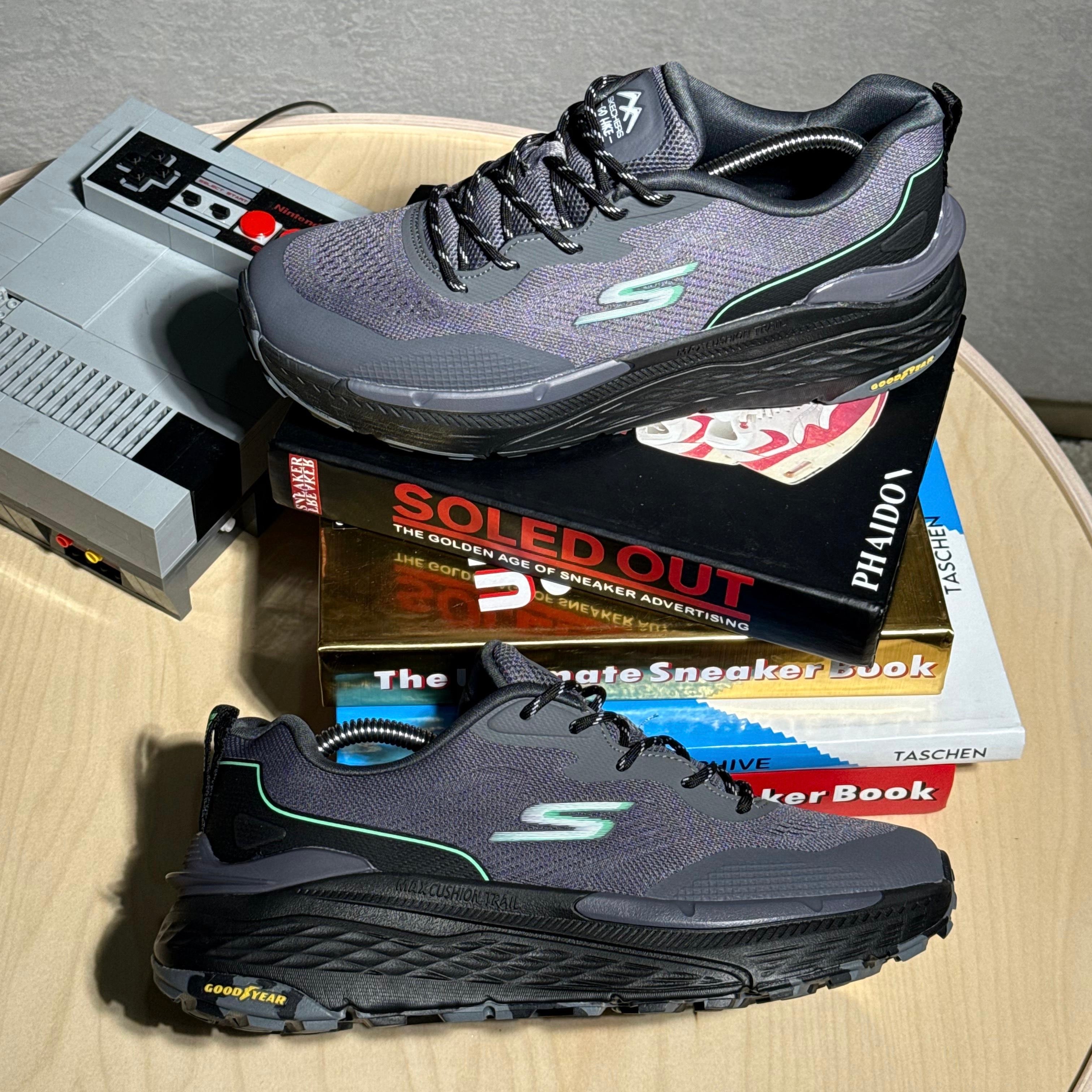 SKECHERS HIKE