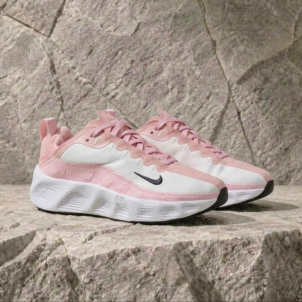 NIKE AVA ROVER