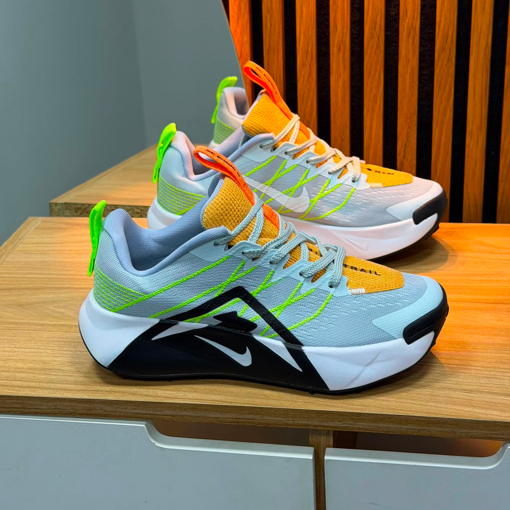 NIKE PEGASUS TRAIL - DAMA