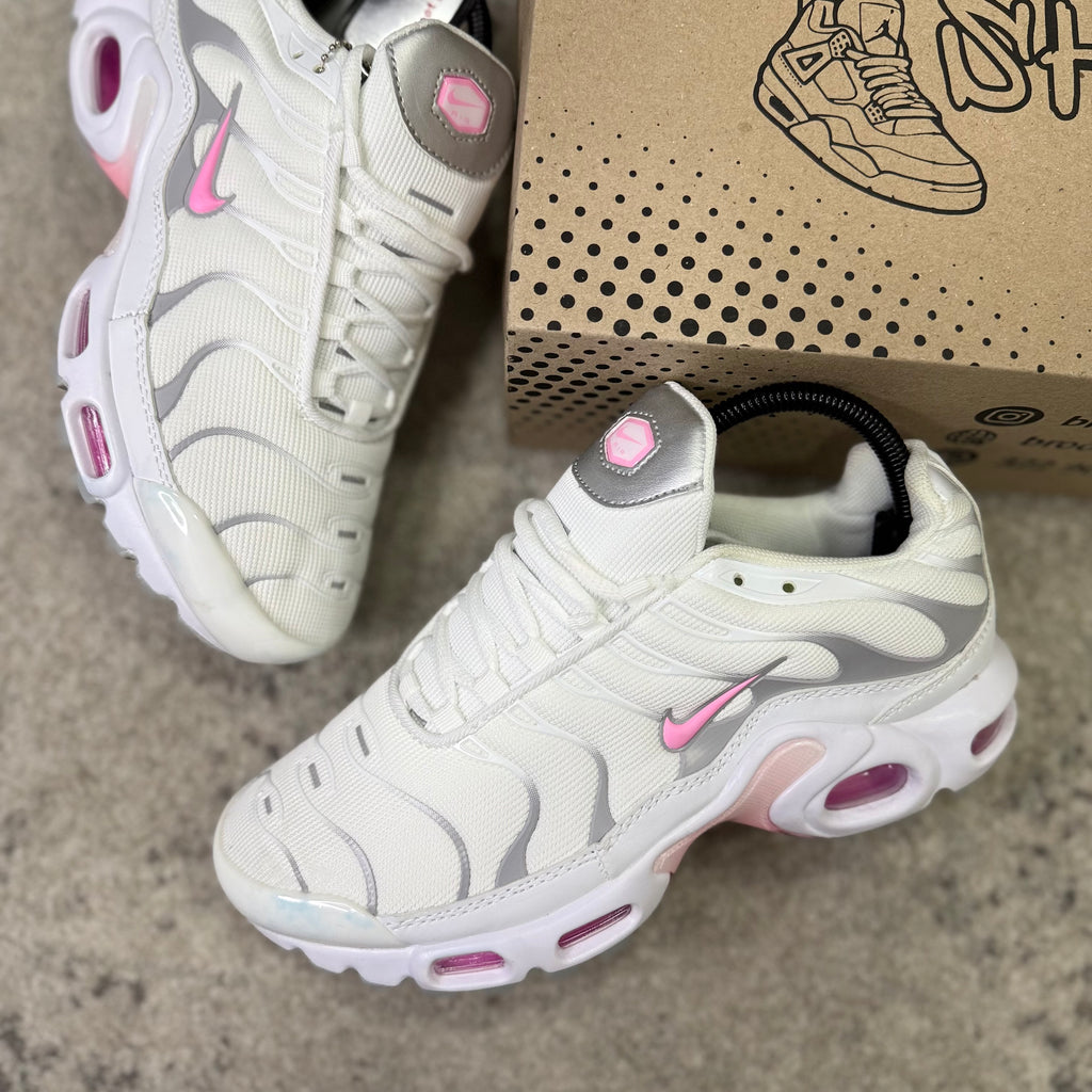 NIKE TN - PINK RISE