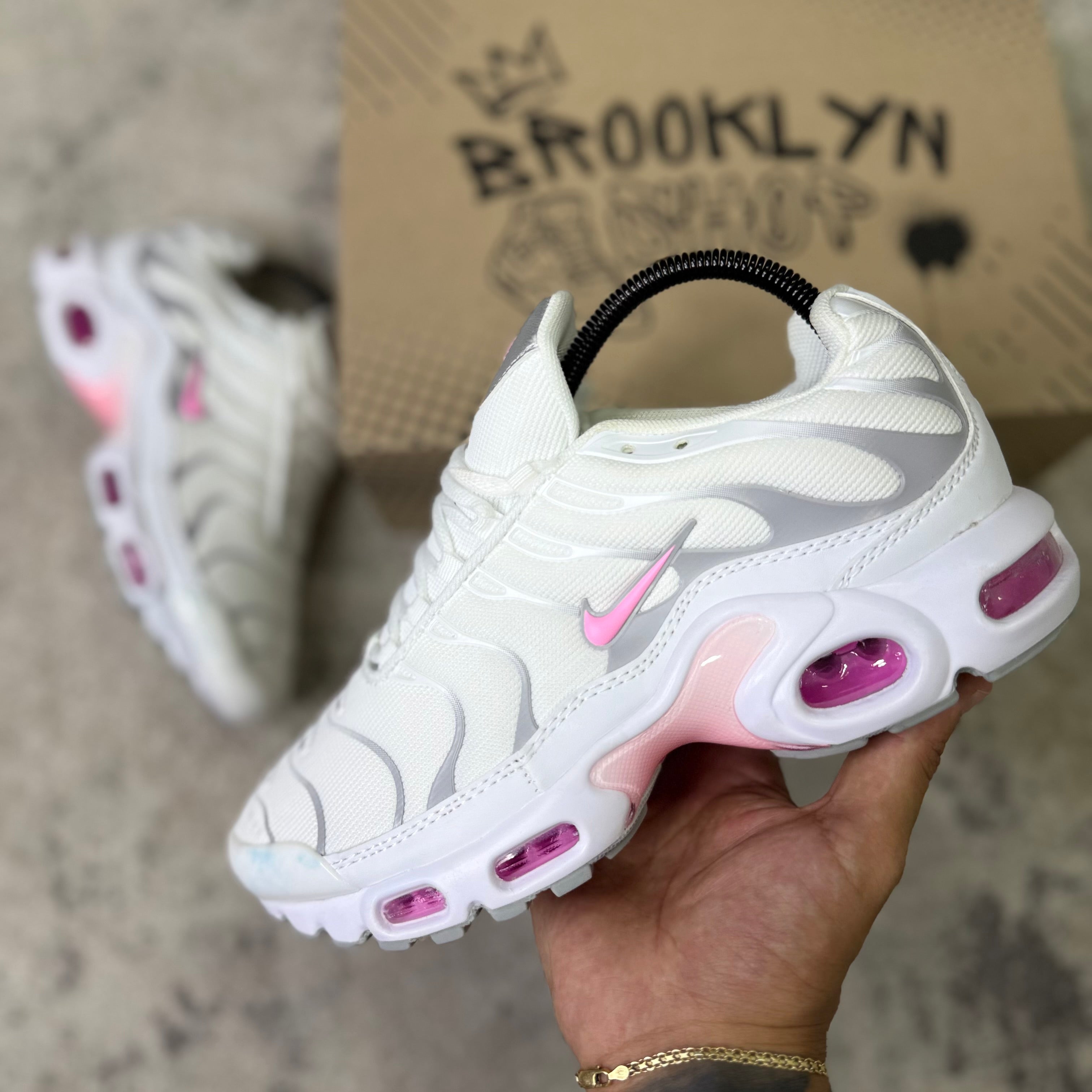 NIKE TN - PINK RISE