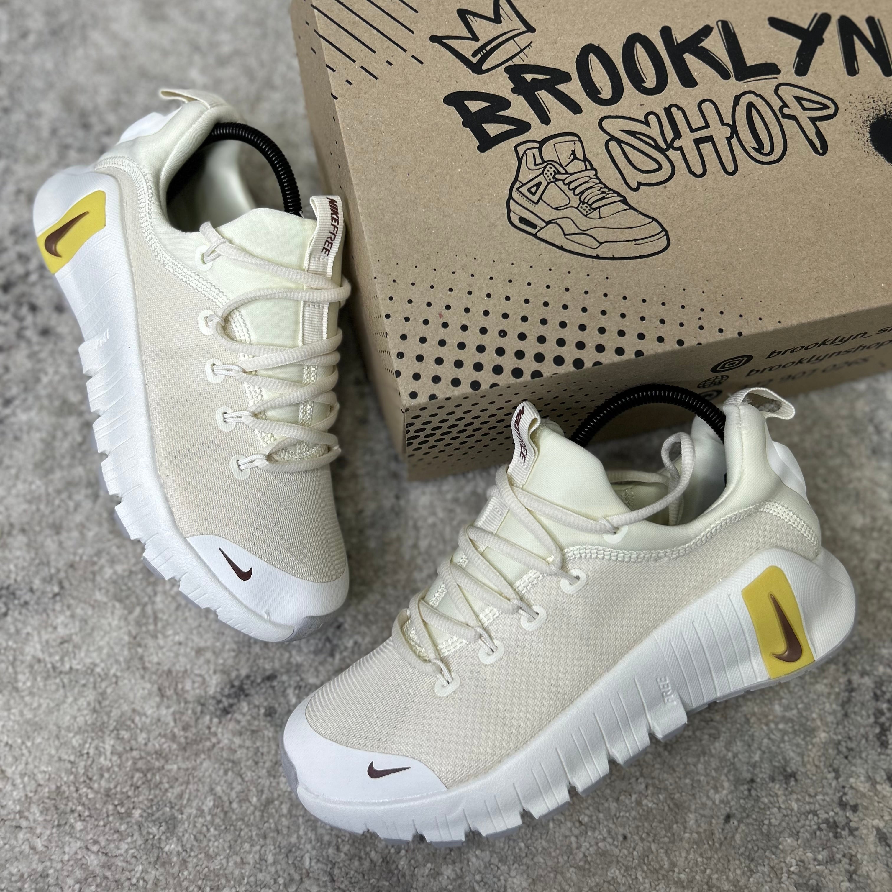 NIKE FREE METCOM 6 - BEIGE