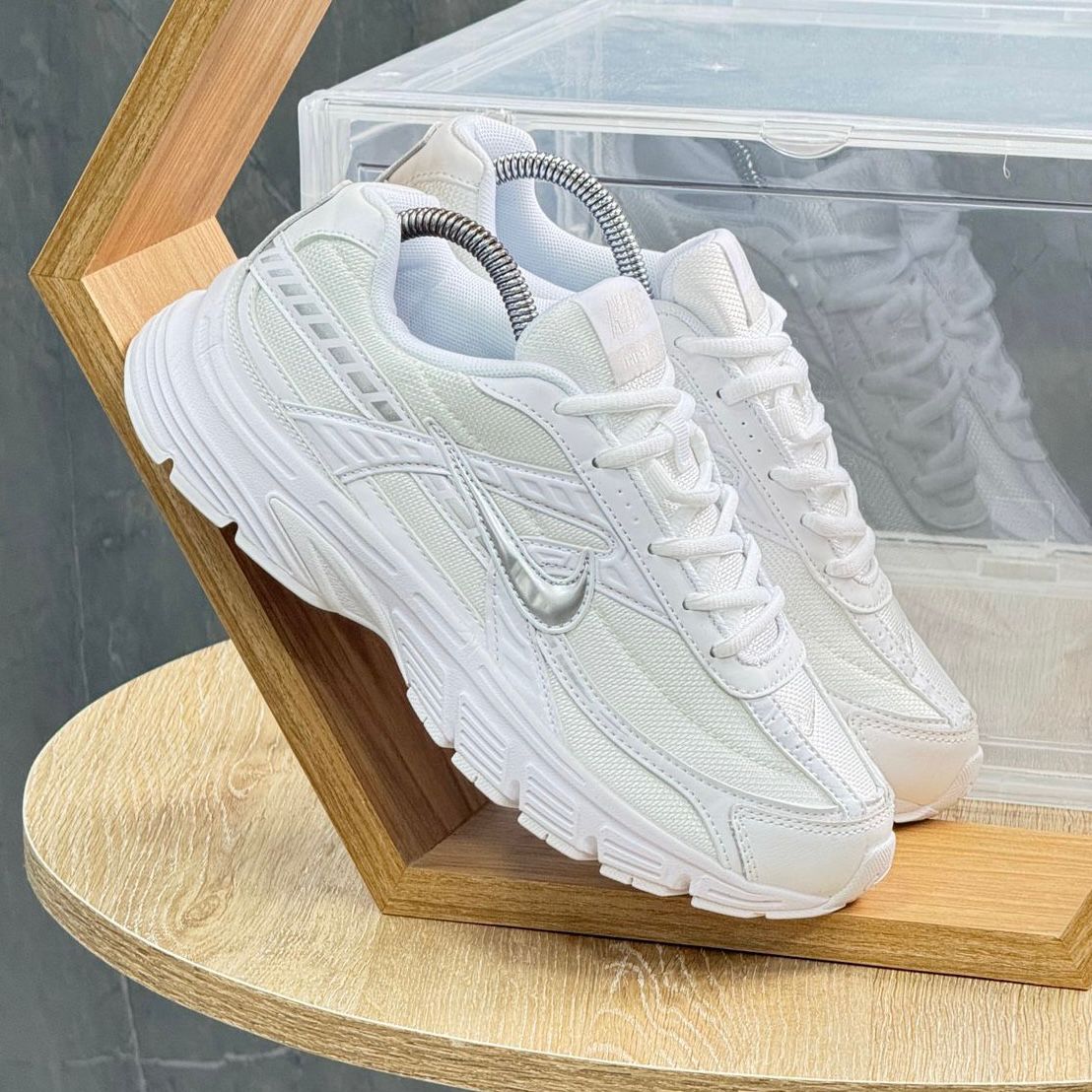 NIKE INITIATOR - HOMBRE