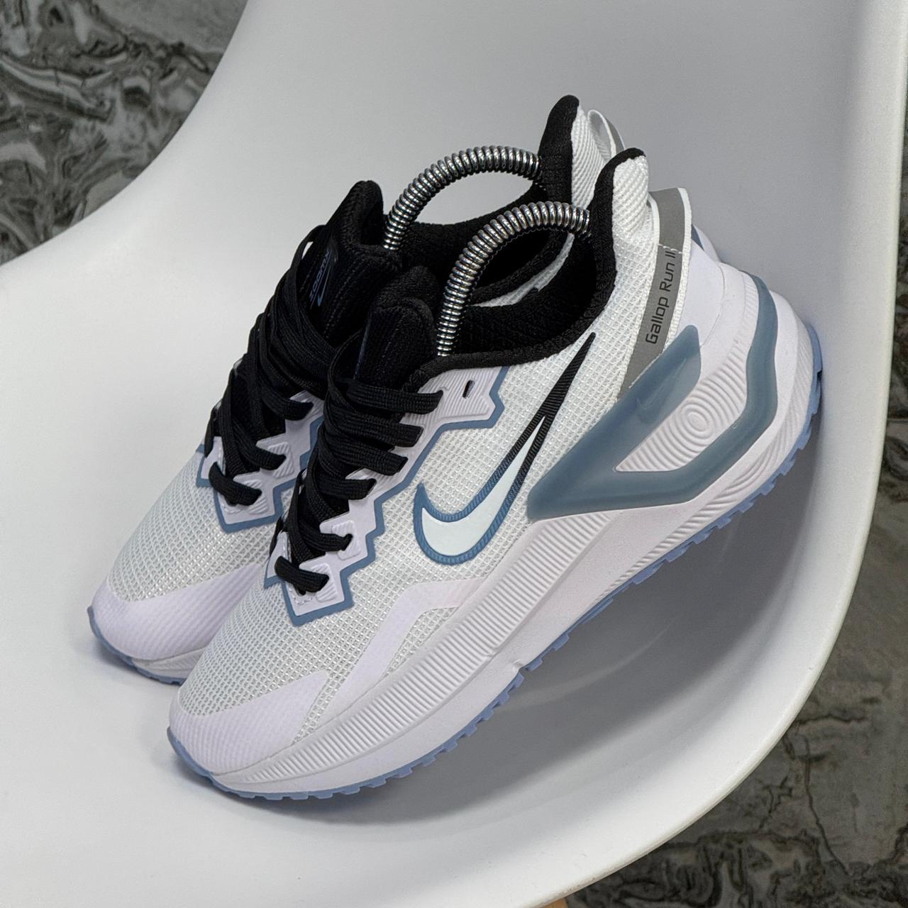 NIKE GALLOP RUN - DAMA