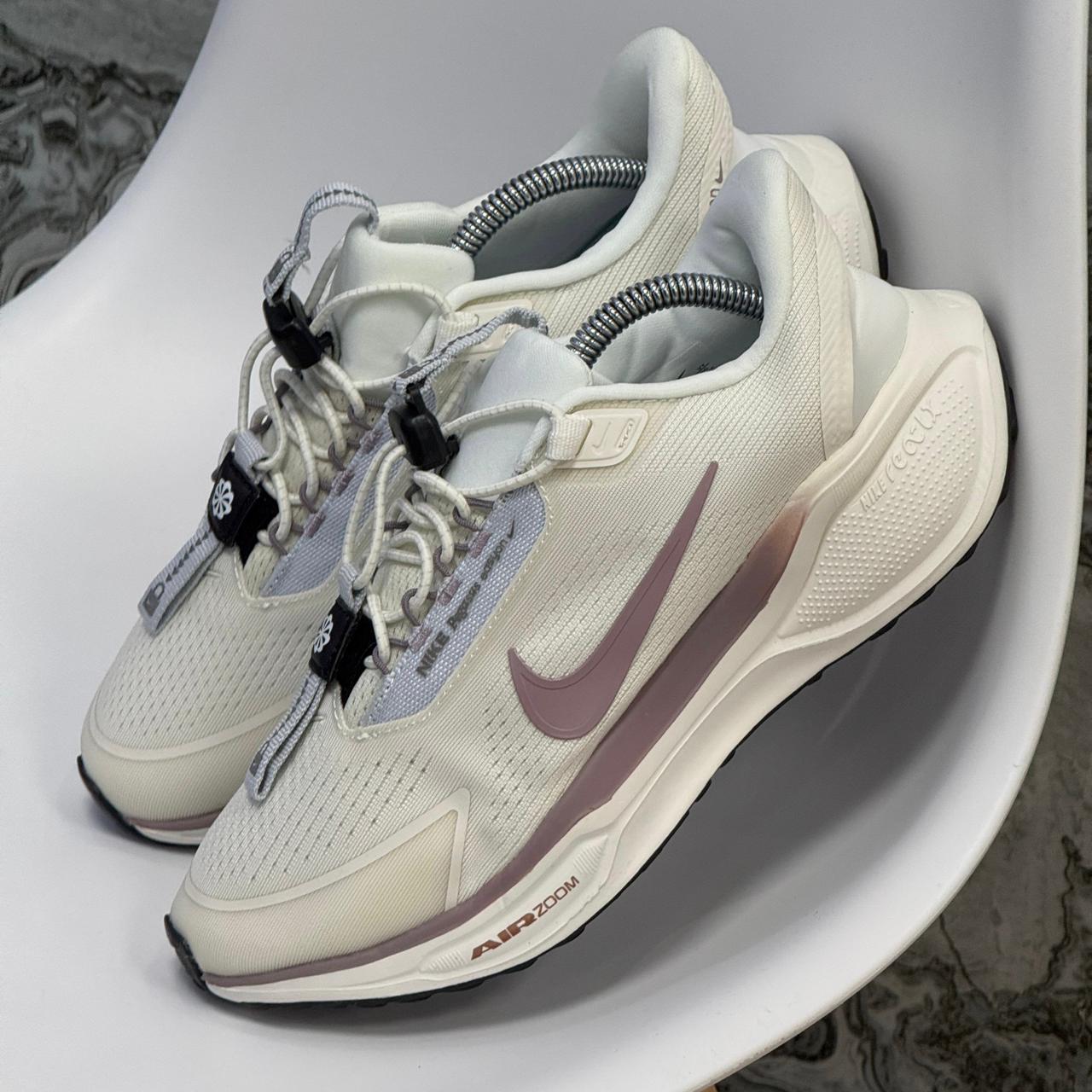 NIKE REACT X - DAMA