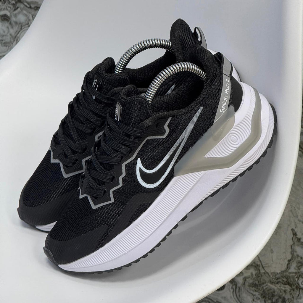 NIKE GALLOP RUN - DAMA