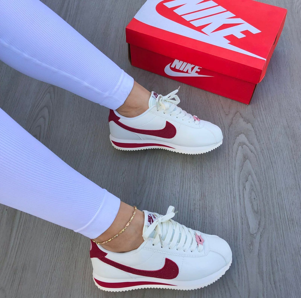 NIKE CORTEZ