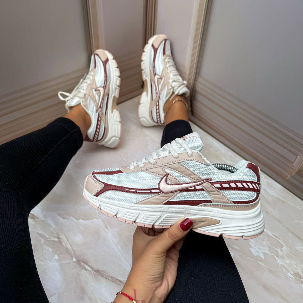 NIKE INITIATOR -DAMA