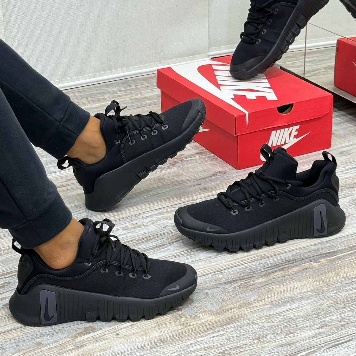 NIKE METCON 4