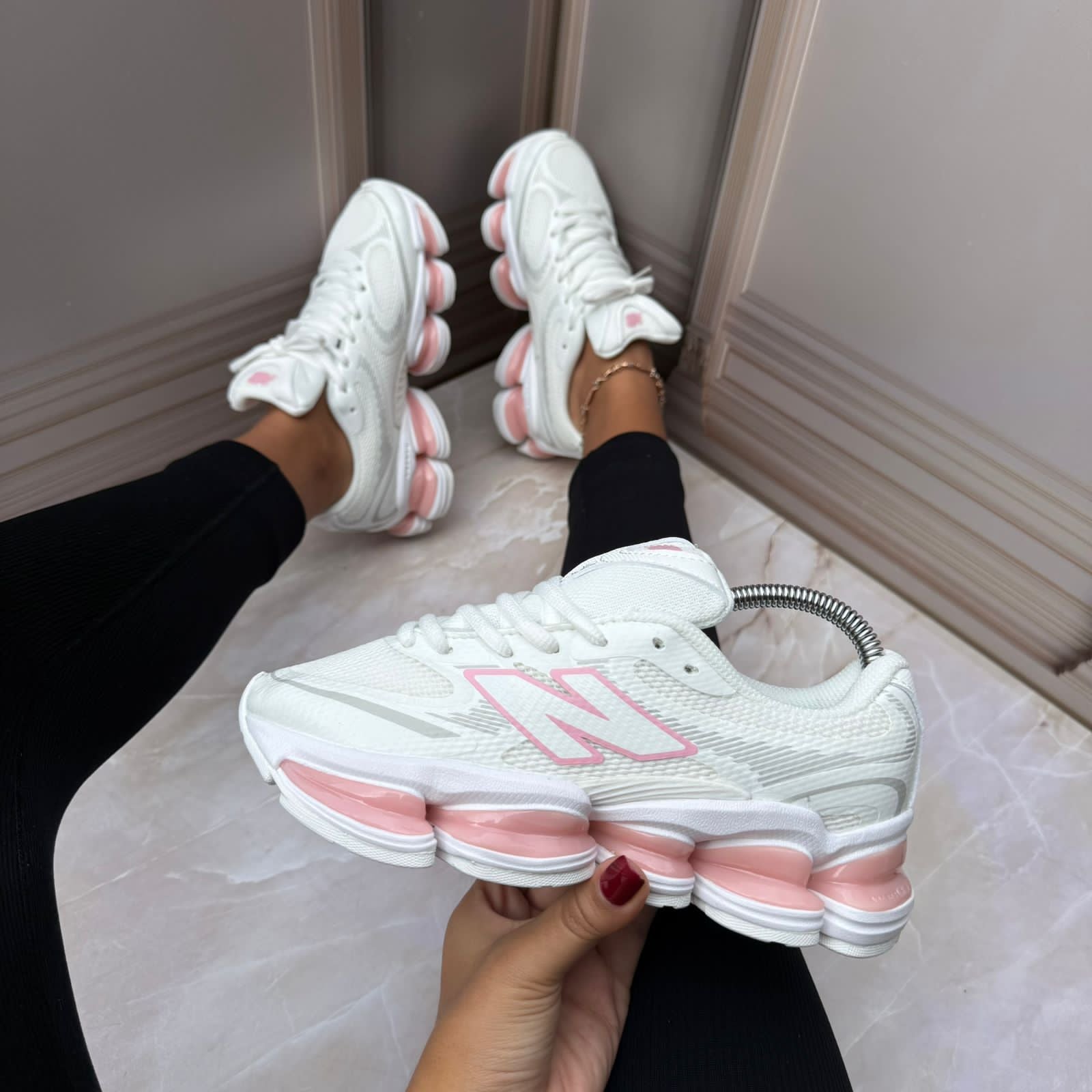NEW BALANCE BALVULA