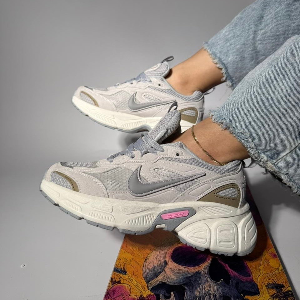 NIKE CUSHLON