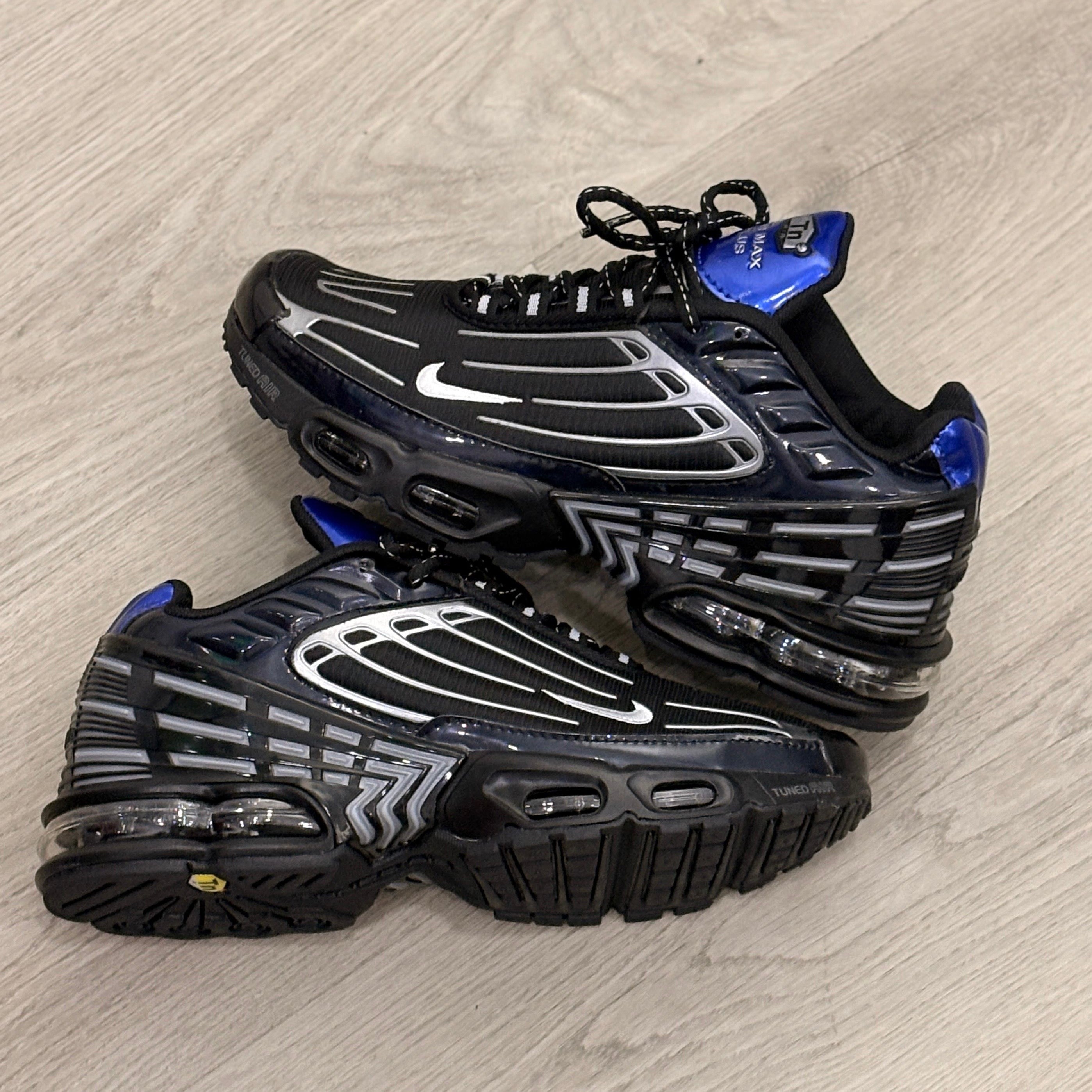NIKE AIR MAX TN